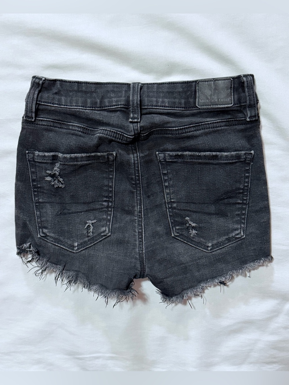 American Eagle Outfitters High-Rise Shortie Black Jean Frayed Hem 000